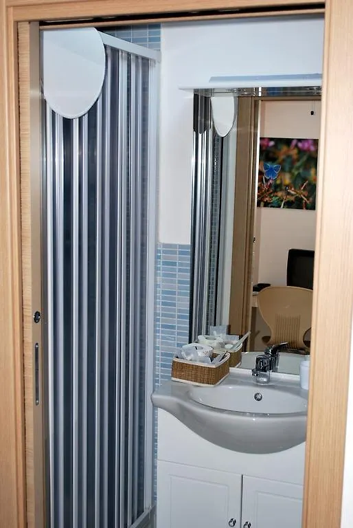 Paola Apartment Catania Italia